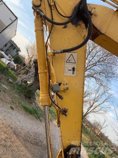 Komatsu PC180NLC-7 Vikšriniai ekskavatoriai