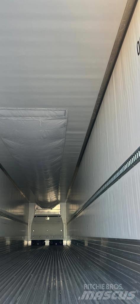 Utility Reefer Puspriekabės su izoterminiu kėbulu