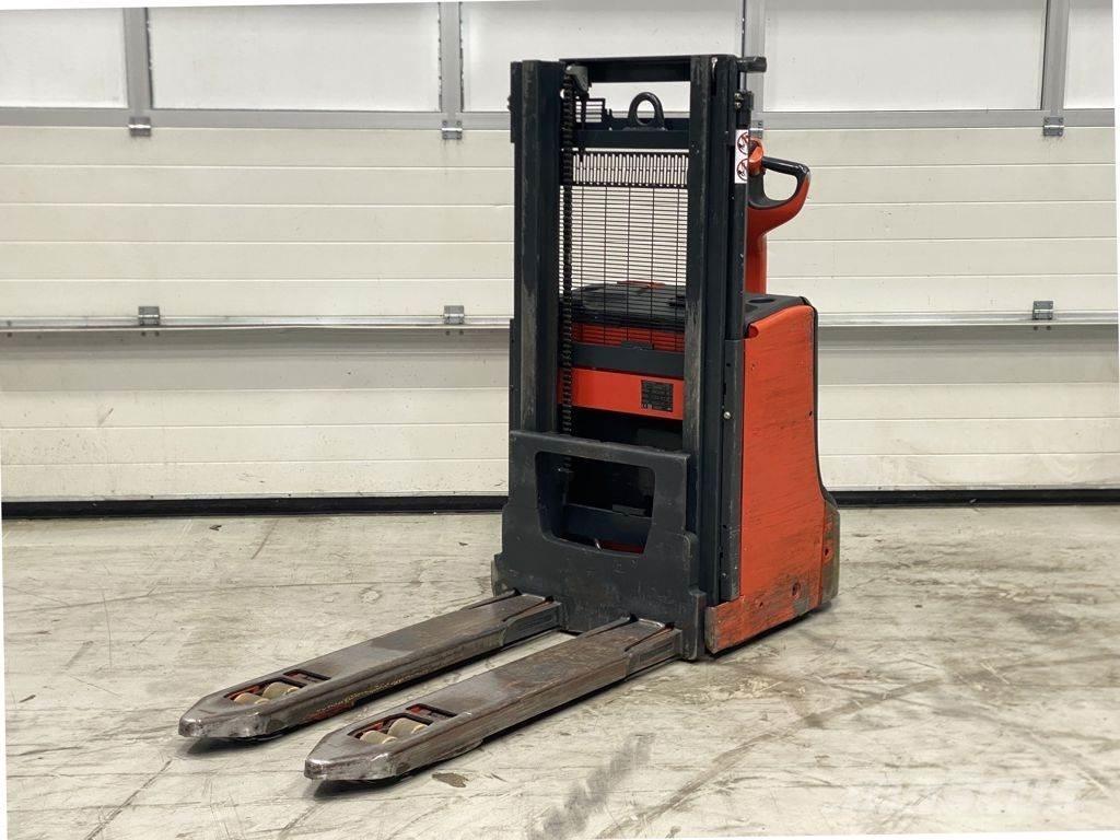 Linde D08 Rankiniai vėžimėliai