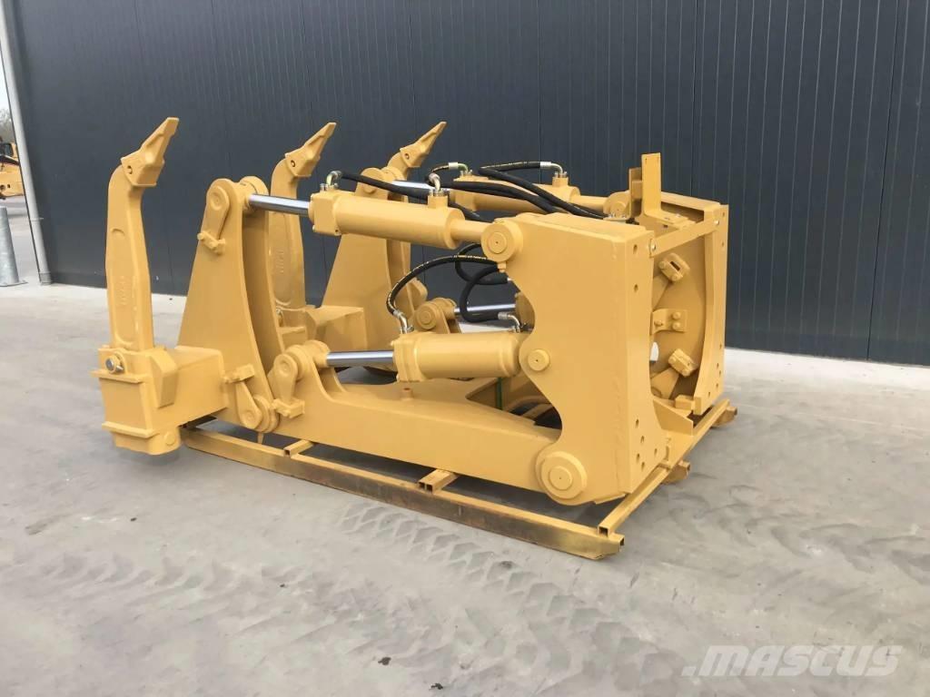 CAT D7 Kultivatoriai-purentuvai