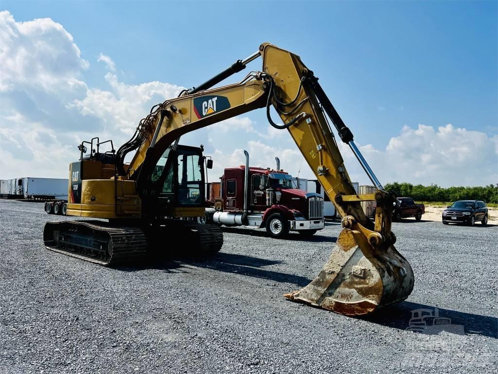 CAT 325 FL CR Vikšriniai ekskavatoriai