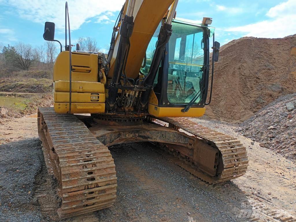 CAT 323 DL Vikšriniai ekskavatoriai