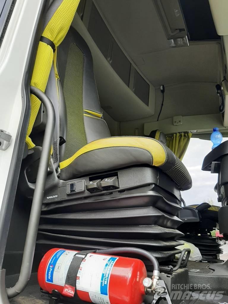 Volvo FH 16 Miškovežių vilkikai