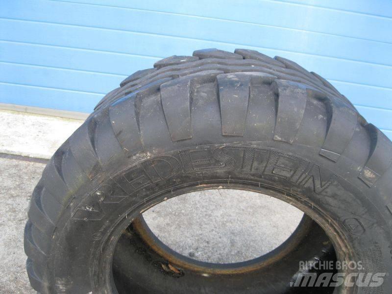 Vredestein 380/55R17 Padangos, ratai ir ratlankiai