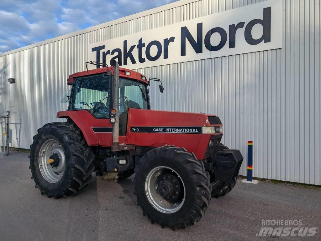 Case IH Magnum 7110 Traktoriai