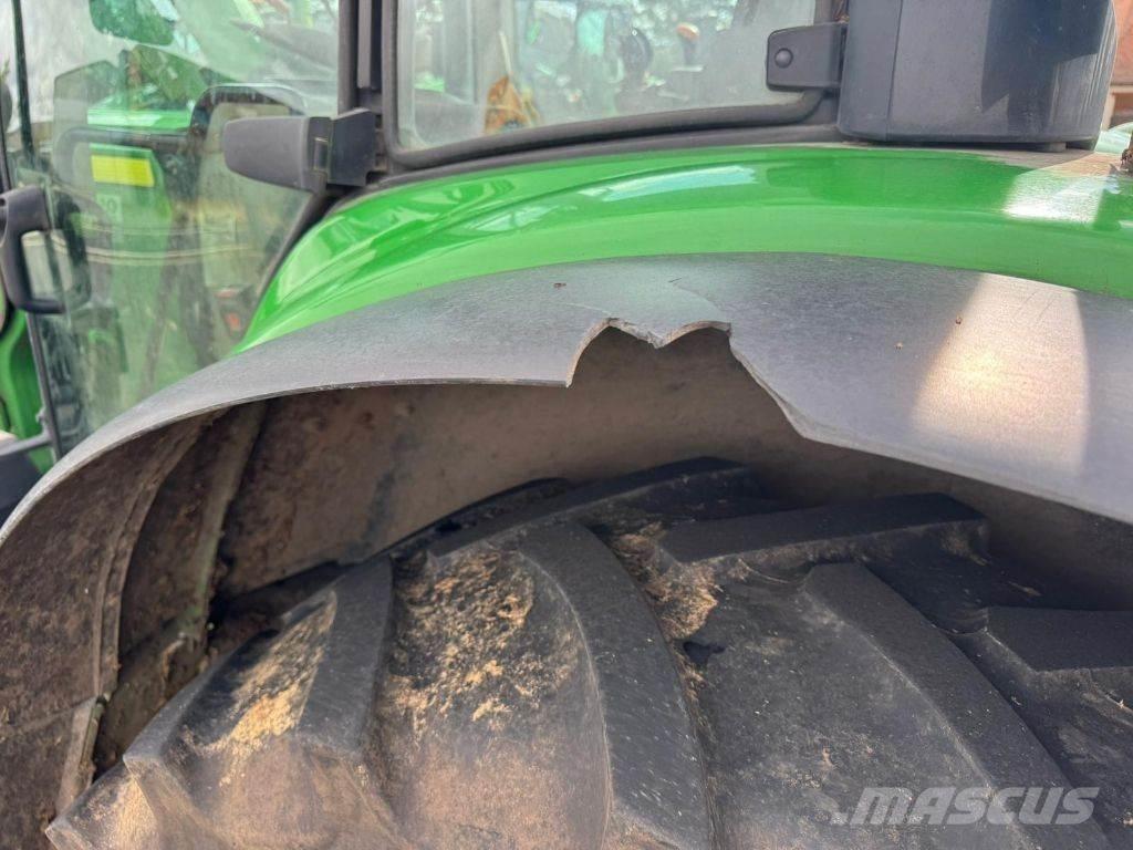 John Deere 6110M Traktoriai