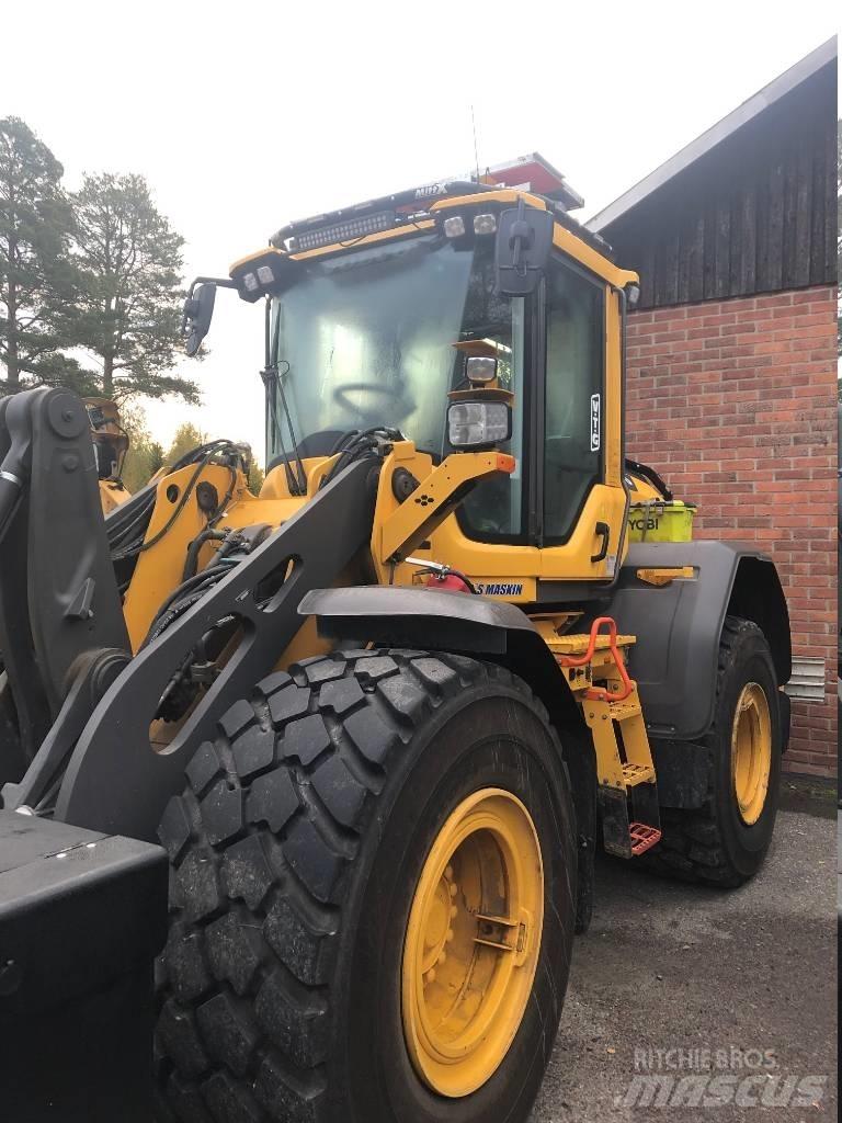 Volvo L90H Naudoti ratiniai krautuvai