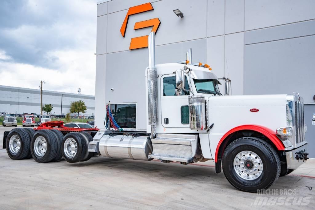 Peterbilt 389 Naudoti vilkikai