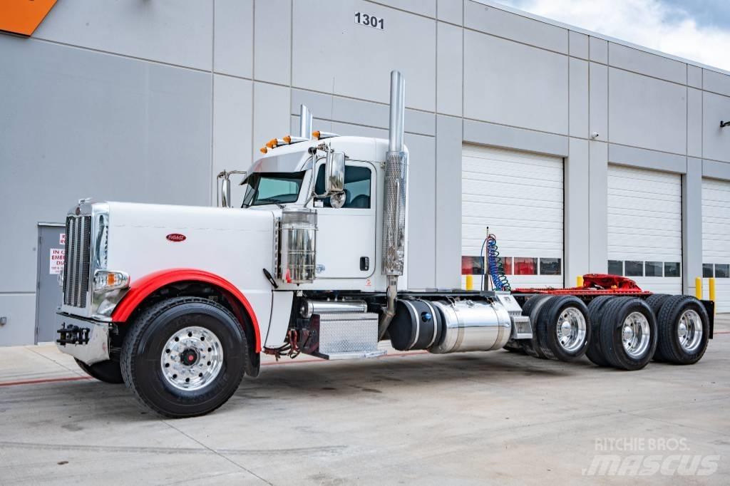 Peterbilt 389 Naudoti vilkikai