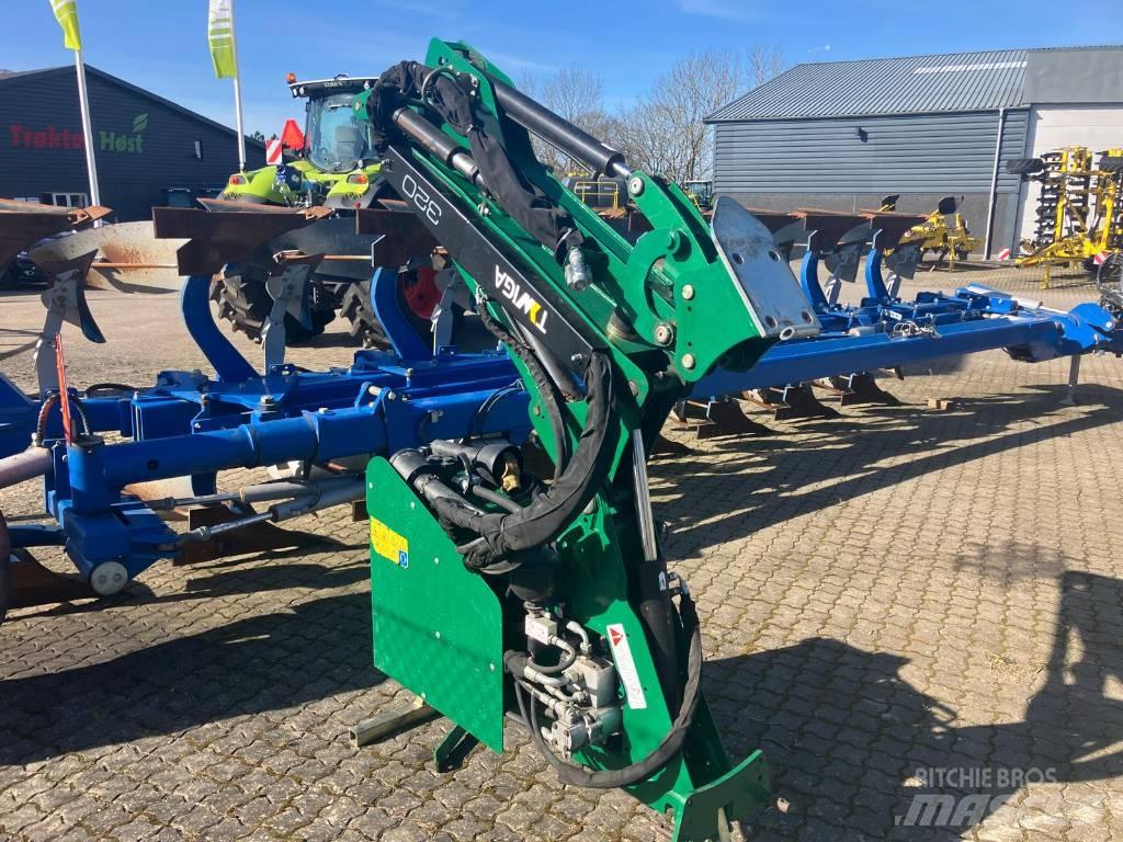 Spearhead Twiga 320 Gyvatvorių priežiūros technika