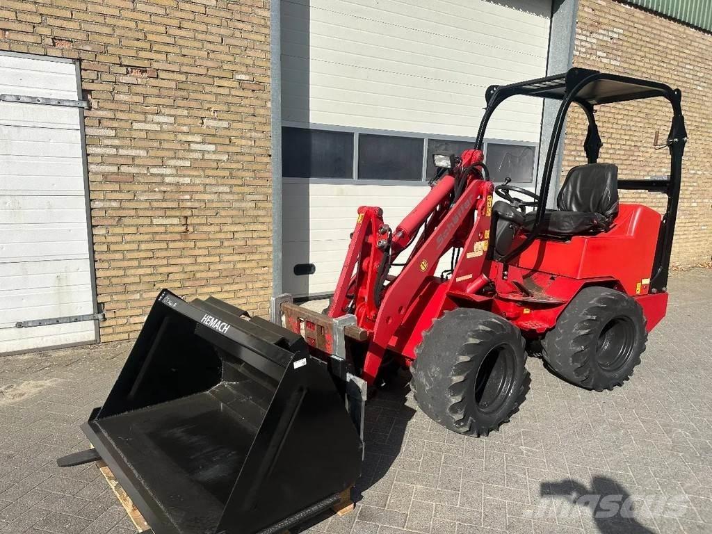 Schäffer 2033 Naudoti ratiniai krautuvai