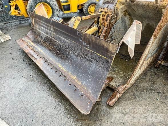 CAT 140M VHP Greideriai