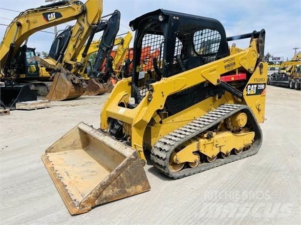 CAT 259D Krautuvai su šoniniu pasukimu