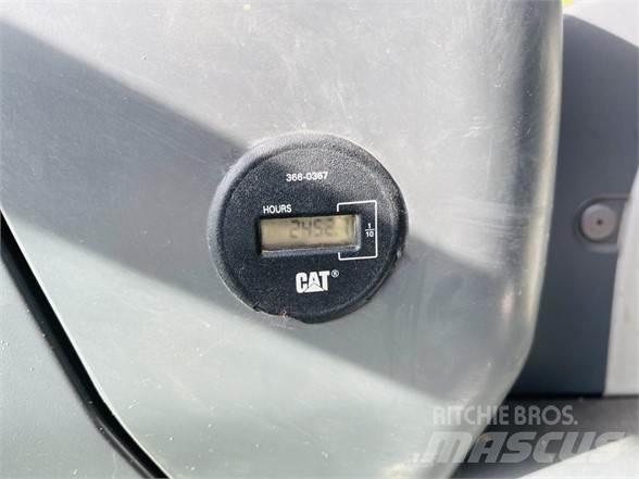 CAT 313FLGC Vikšriniai ekskavatoriai