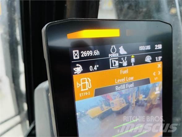 CAT 320 Vikšriniai ekskavatoriai