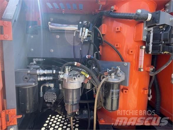 Hitachi ZX120 Vikšriniai ekskavatoriai