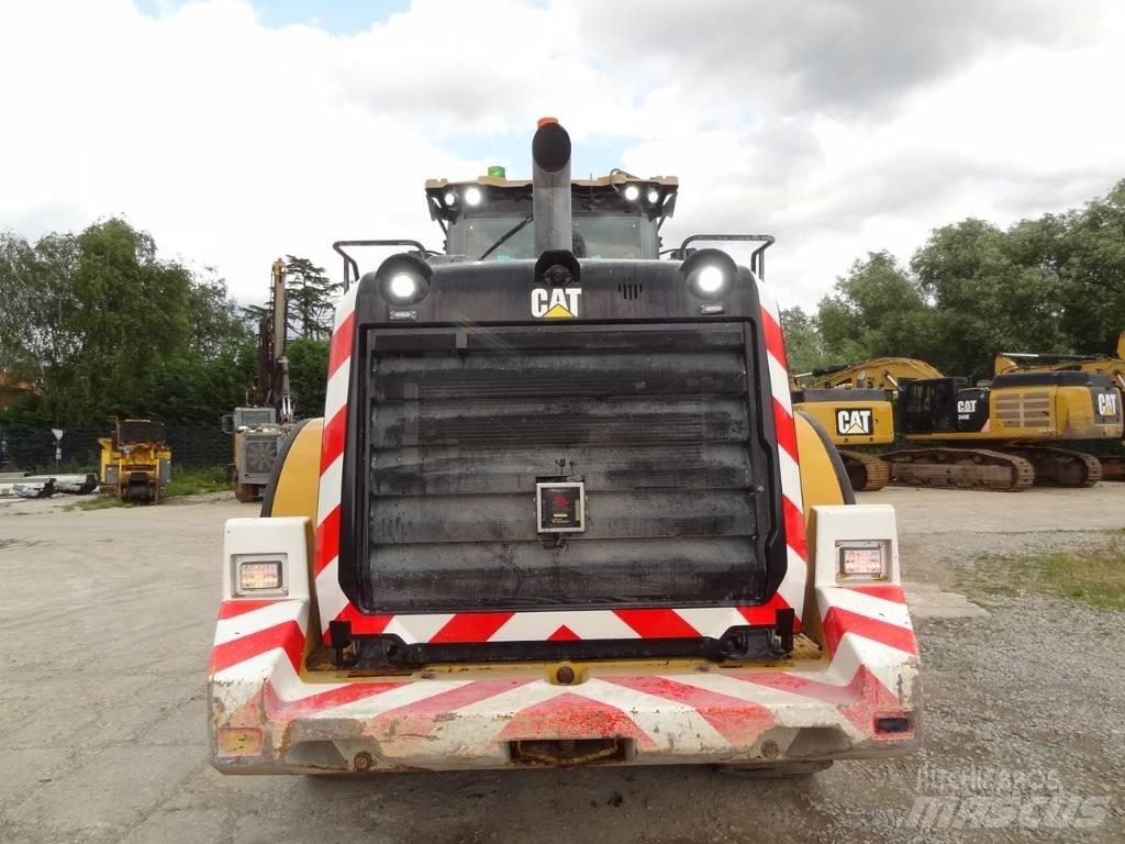 CAT 962 M Naudoti ratiniai krautuvai