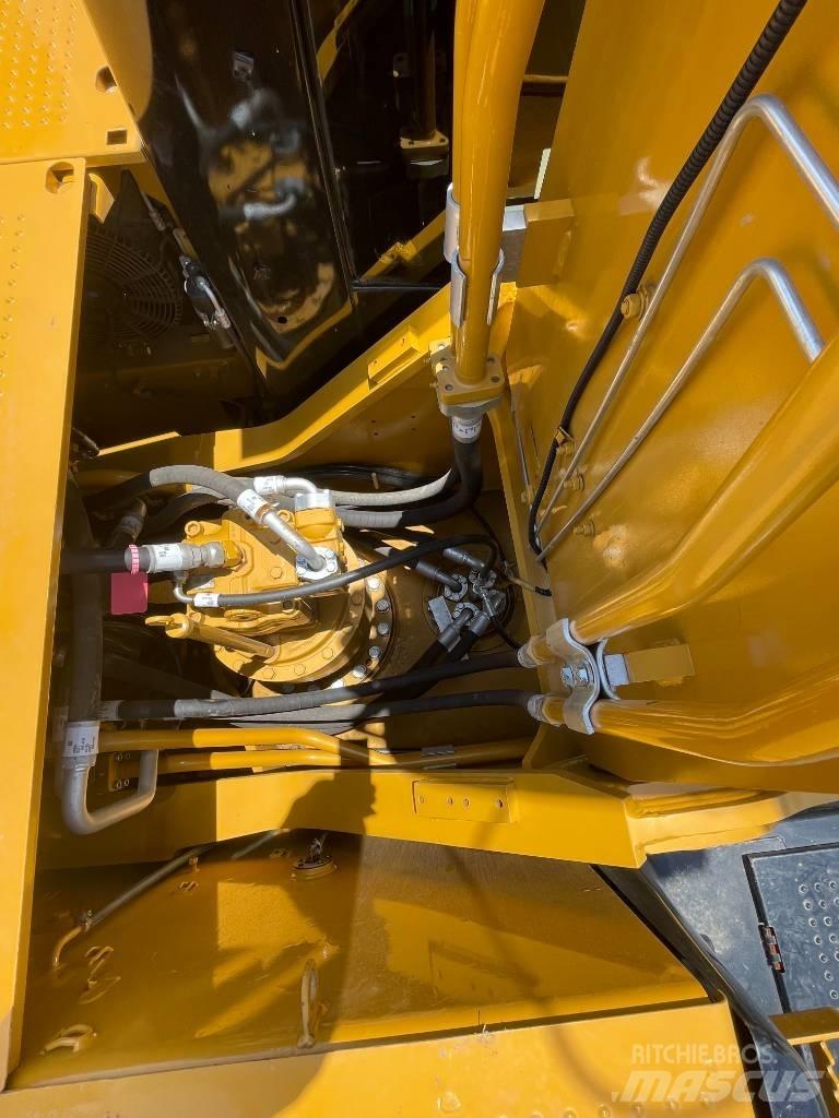 CAT 329D2 Vikšriniai ekskavatoriai