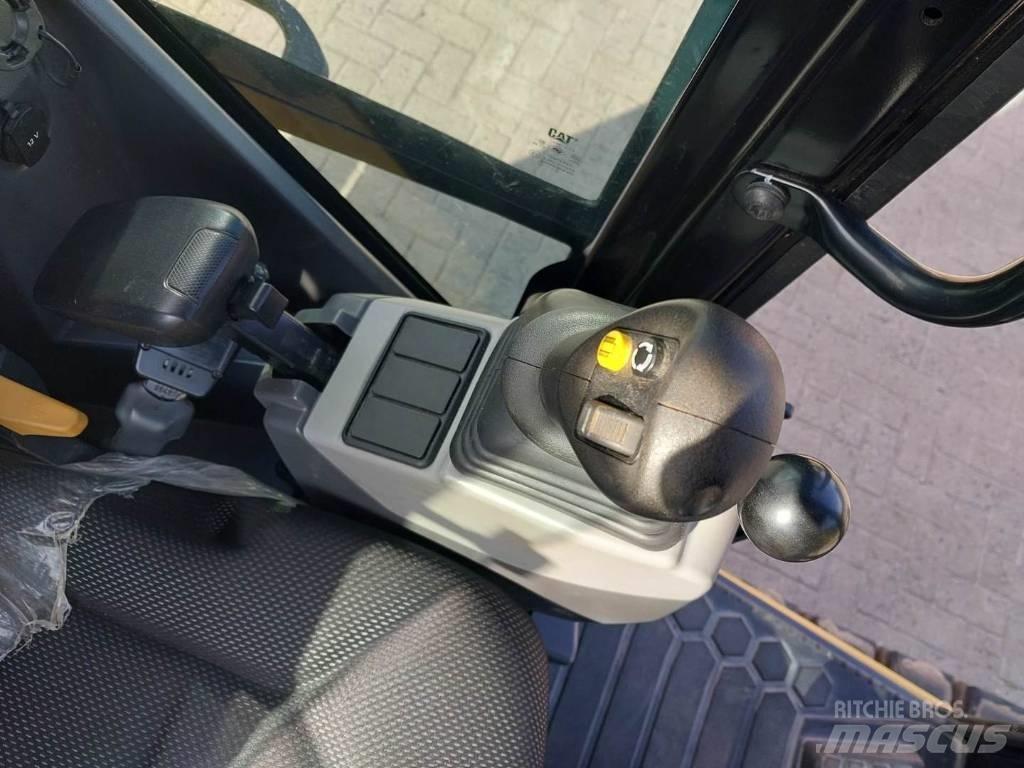 CAT 308-07CR Vidutinės galios ekskavatoriai 7-12 t