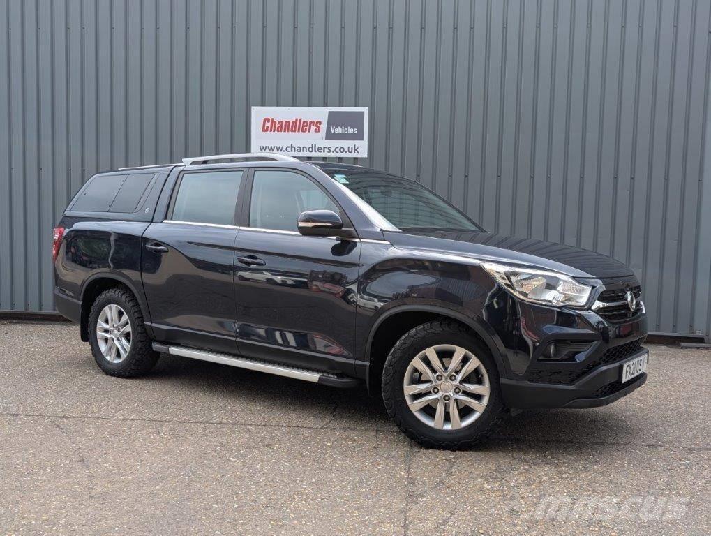 Ssangyong Musso Lengvieji automobiliai