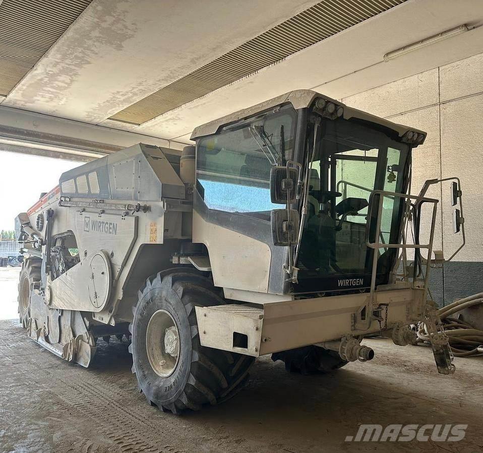 Wirtgen WR250i Asfalto perdirbimo technika