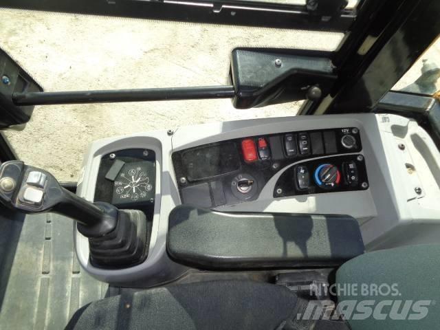 CAT 908M Naudoti ratiniai krautuvai