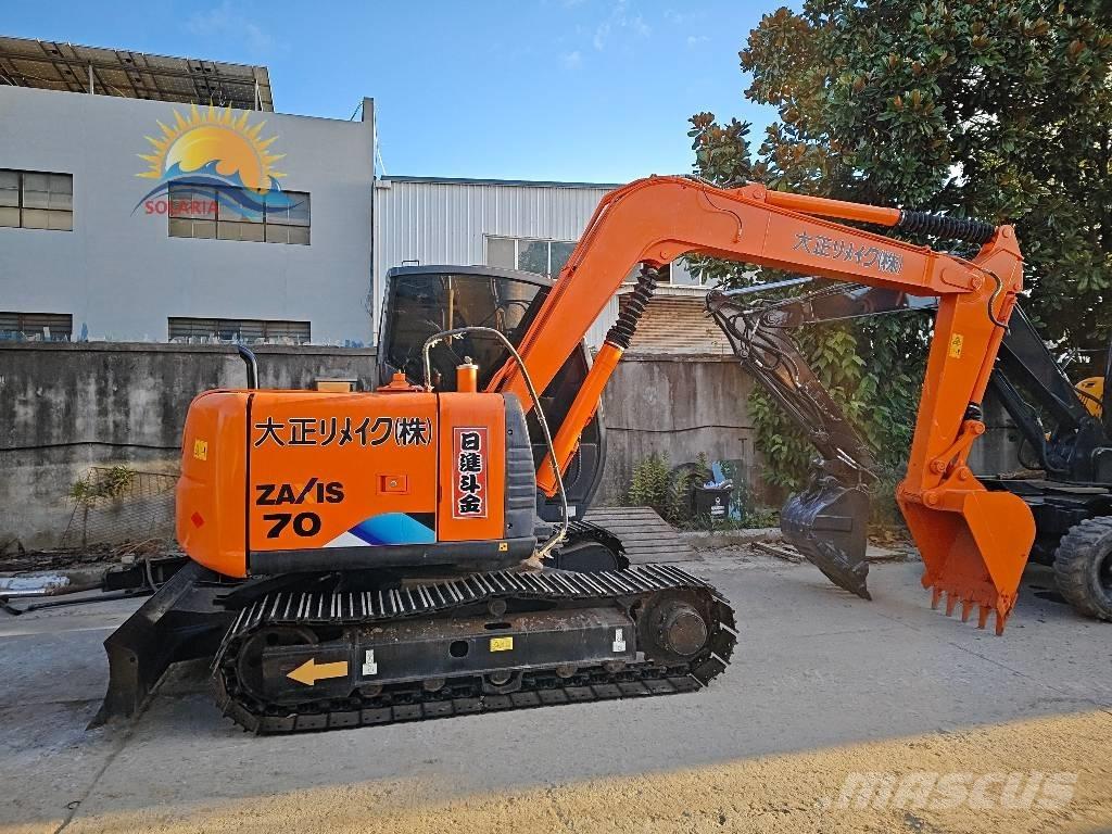 Hitachi ZX 70 Vidutinės galios ekskavatoriai 7-12 t