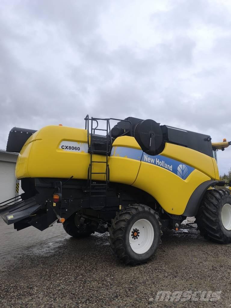 New Holland CX 8060 Derliaus nuėmimo kombainai