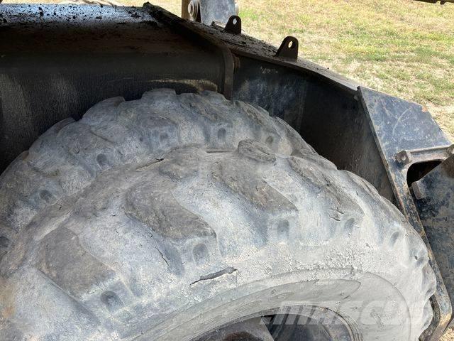 JCB JS 145 W Ratiniai ekskavatoriai