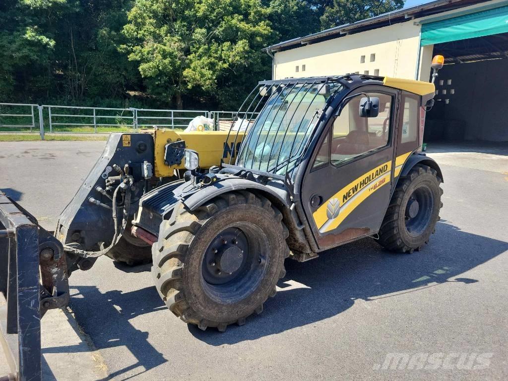 New Holland TH 6.28 Teleskopiniai krautuvai žemės ūkiui