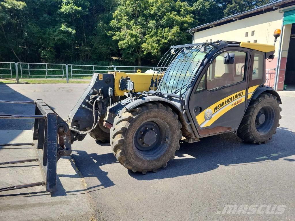 New Holland TH 6.28 Teleskopiniai krautuvai žemės ūkiui