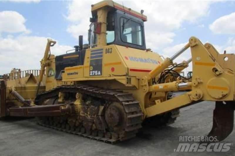Komatsu D275A-5 Vikšriniai buldozeriai