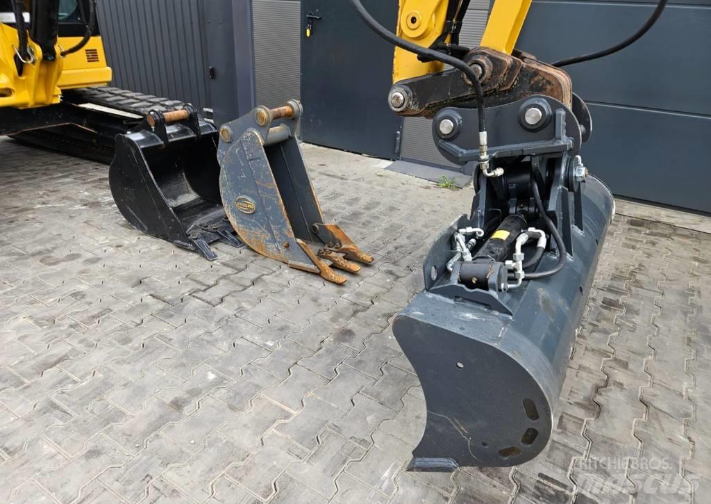 CAT 305 CR Mini ekskavatoriai < 7 t