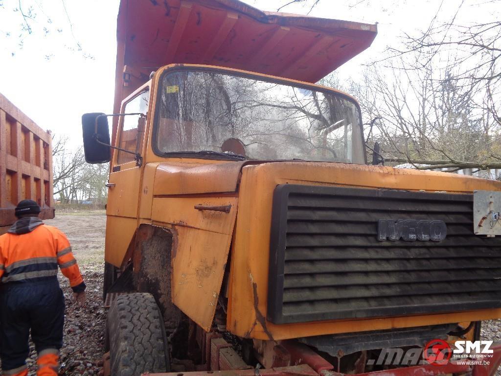 Iveco 330.30 Konteinerių nuožulnaus pakėlimo ant platformos krautuvai