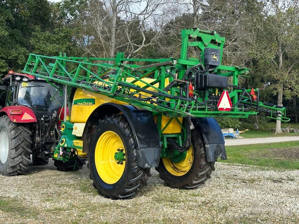 John Deere 740 Prikabinami purkštuvai