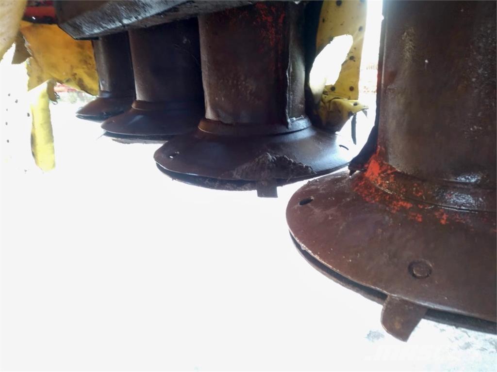 Fella KM 270 FZ Formuojančios žoliapjovės