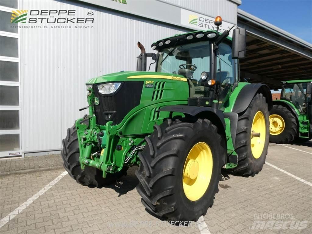 John Deere 6215R Traktoriai