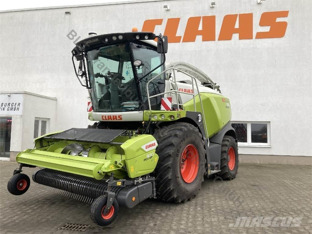 CLAAS Jaguar 980 Pašarų kombainai