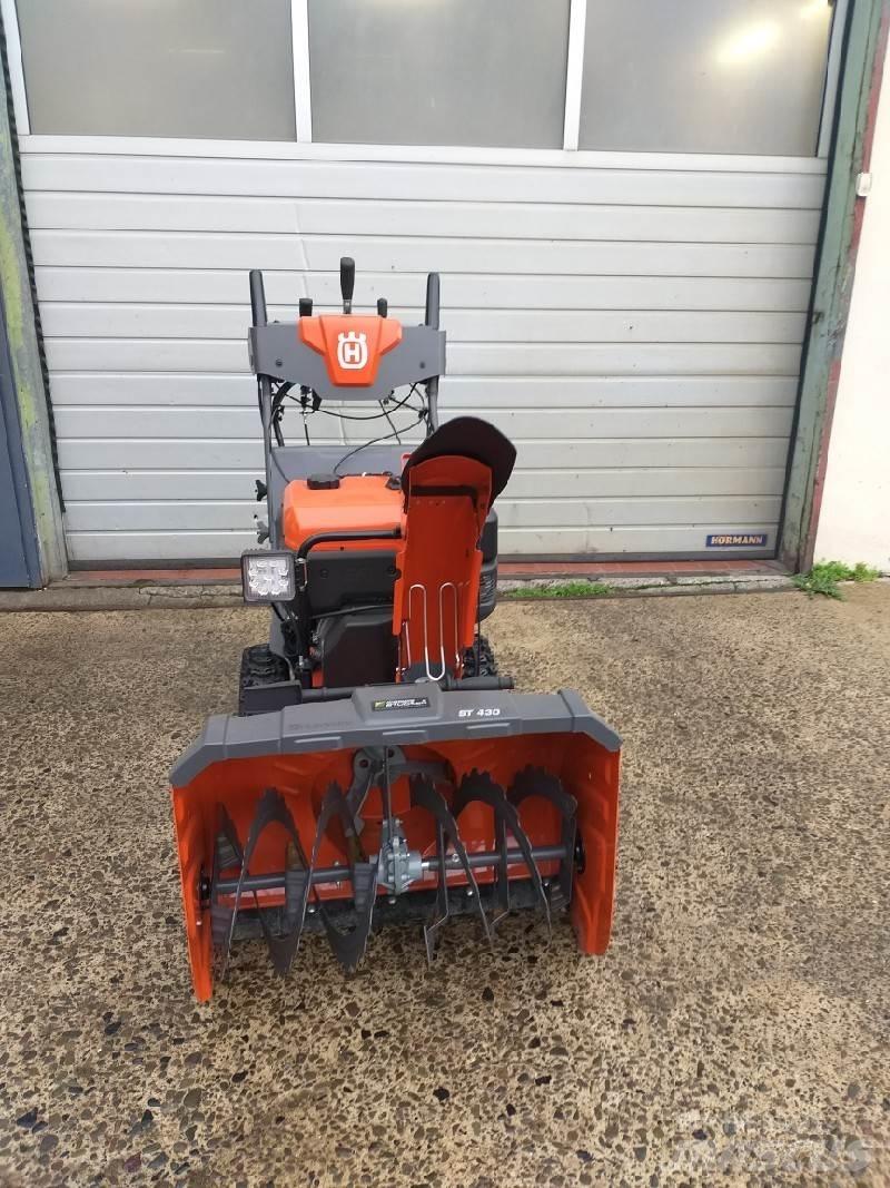 Husqvarna ST420 Sniego pūstuvai