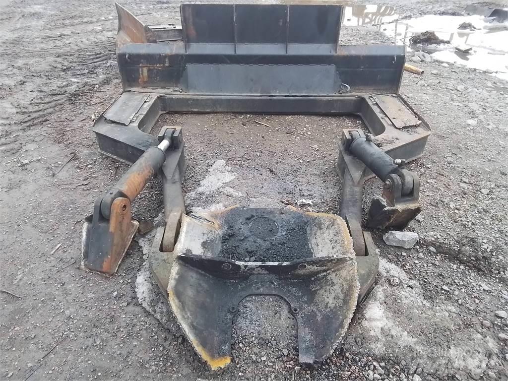 Komatsu 895 Kiti priedai