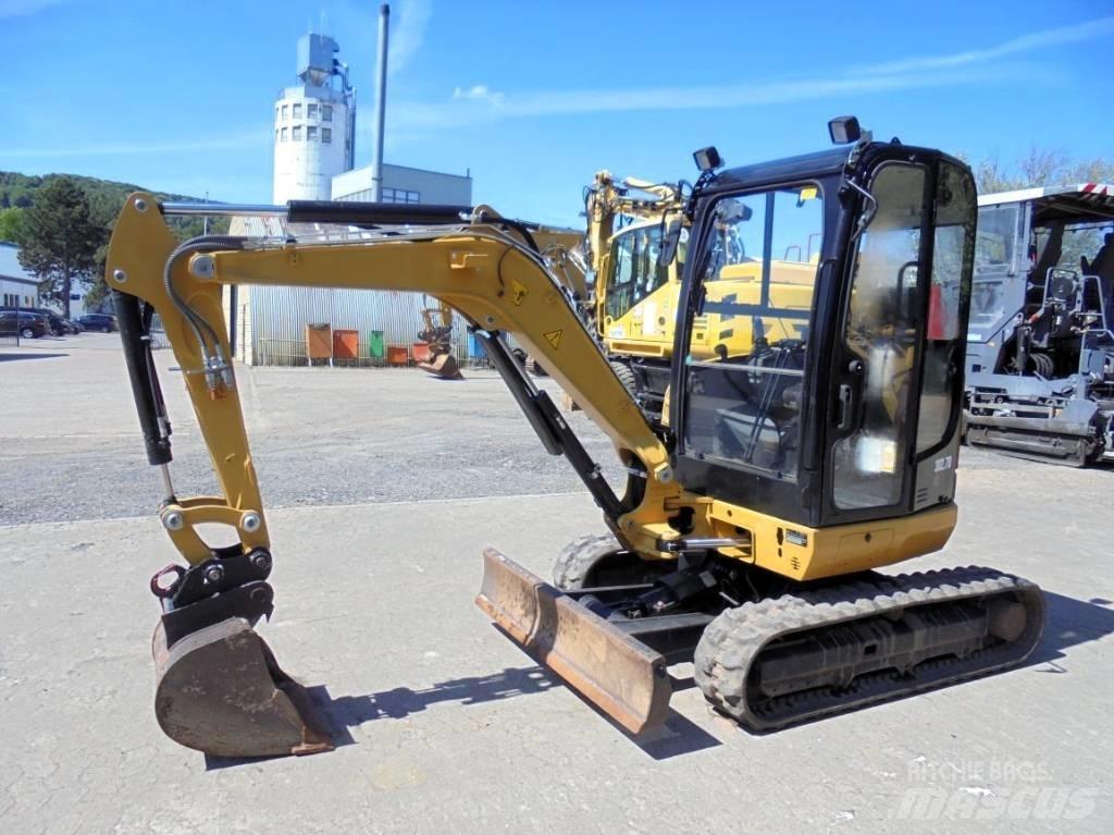 CAT 302.7 D CR Mini ekskavatoriai < 7 t