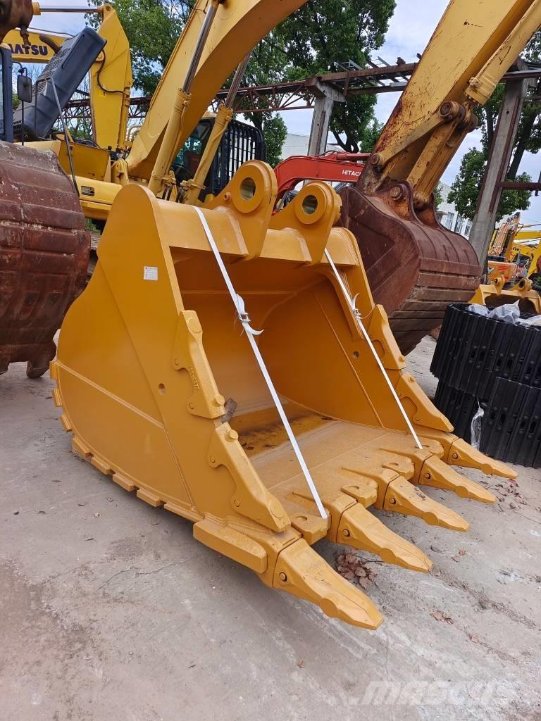 Komatsu PC 200-8N1 Vikšriniai ekskavatoriai