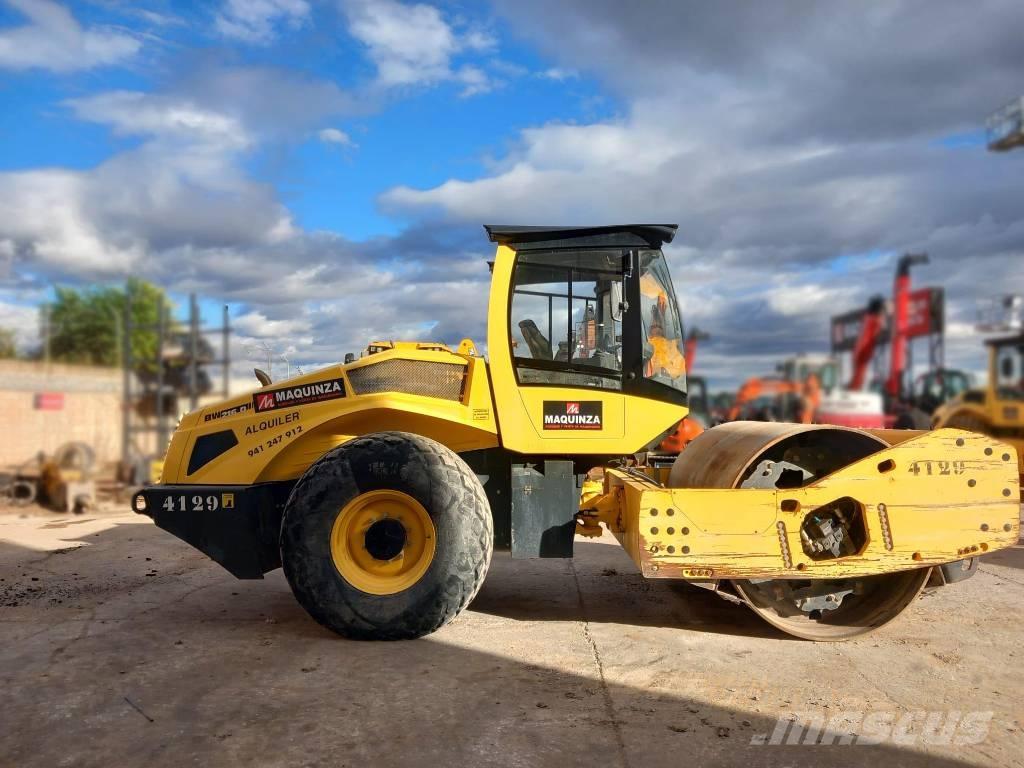 Bomag BW 216 Vieno būgno volai