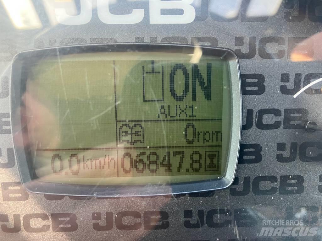 JCB TM 320 S Teleskopiniai krautuvai žemės ūkiui