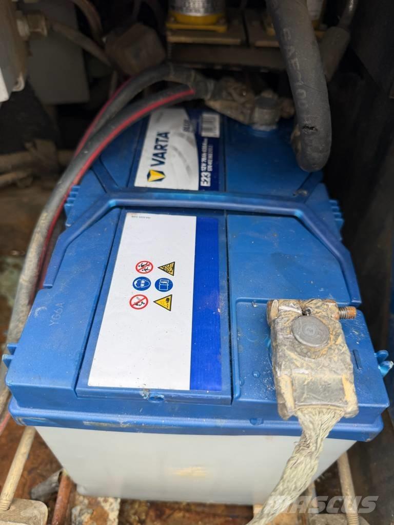 Aichi SR 12 B Teleskopiniai keltuvai