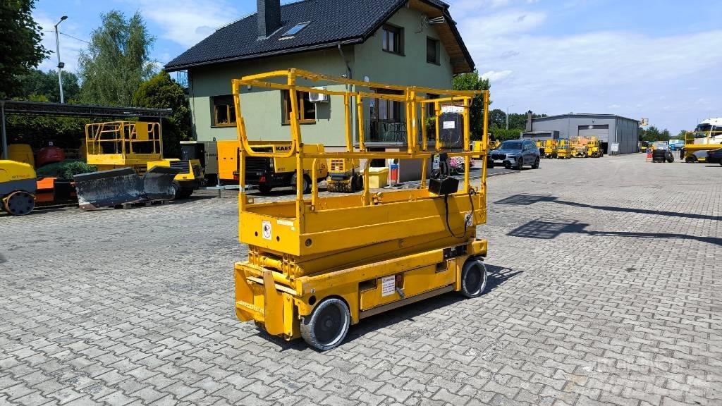 Haulotte Compact 8 Žirkliniai keltuvai