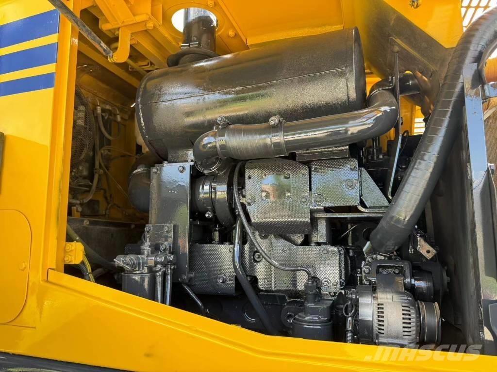 Komatsu WA 320-5 Naudoti ratiniai krautuvai
