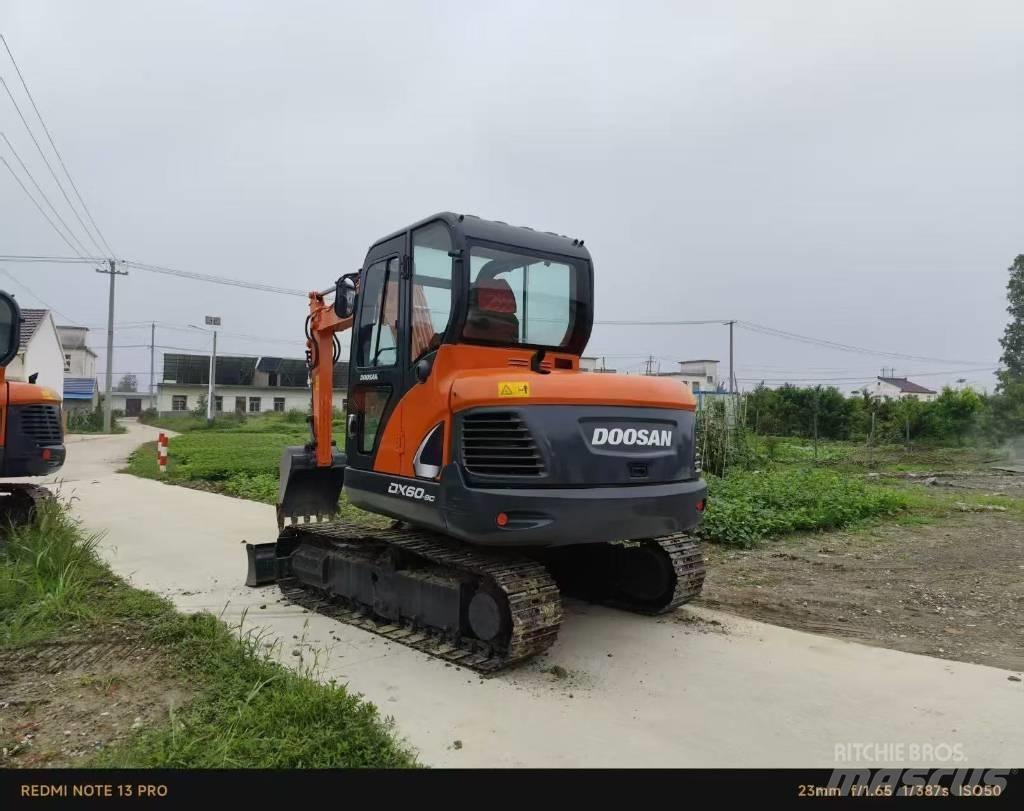 Doosan DX 60 Mini ekskavatoriai < 7 t