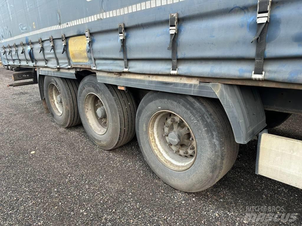 Krone SD Tentinės puspriekabės