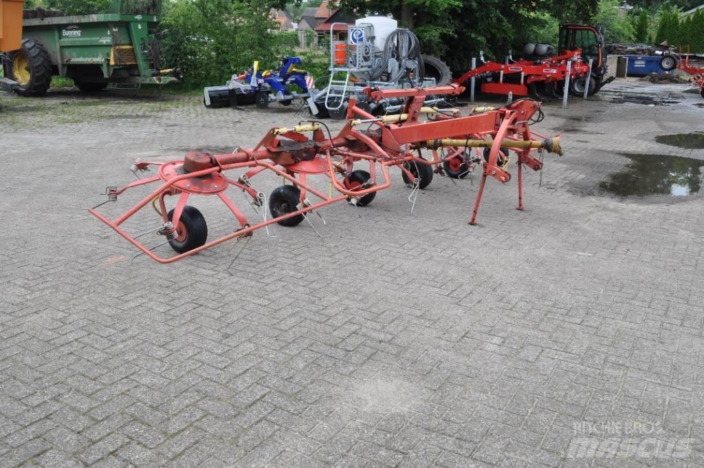 Lely Lotus 675 Šieno grėbliai ir vartytuvai